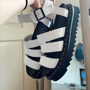 Dr marten Blaire hydro sandals
